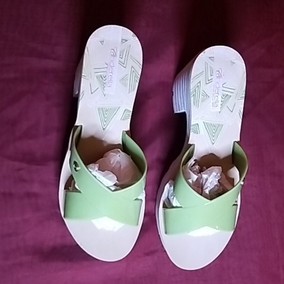 Lime green platforms.  Used one time. - Picture 2 of 5